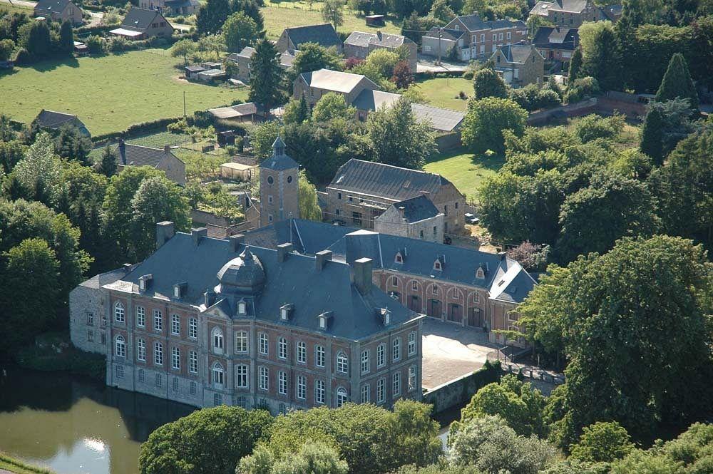 Chateau De Vierset 외부 사진