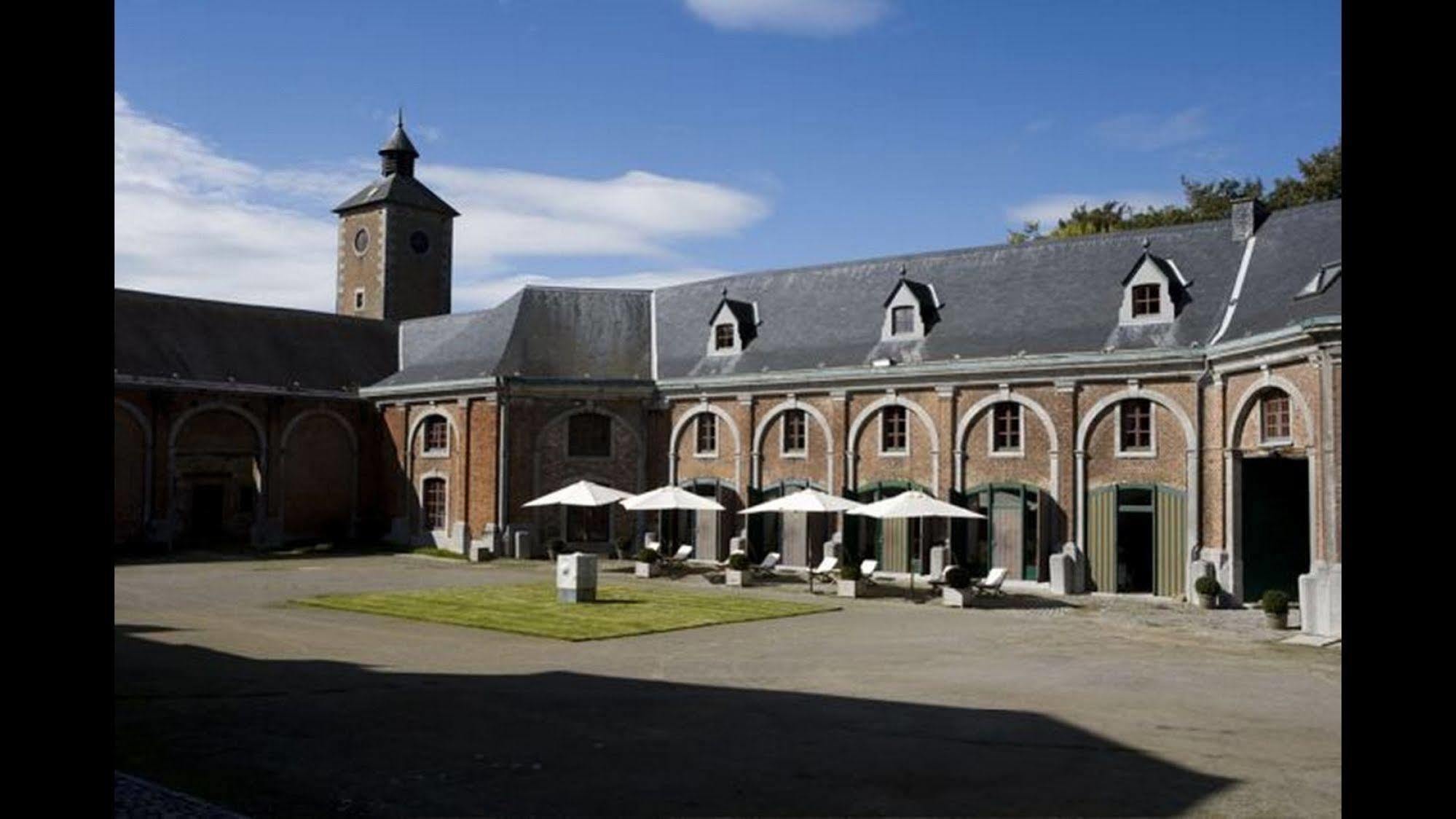 Chateau De Vierset 외부 사진